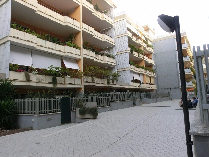 Triggiano appartamento recente a Bari in Affitto