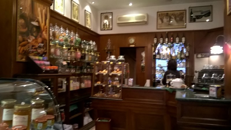 Caffetteria stile viennese a Crocetta a Torino in Vendita