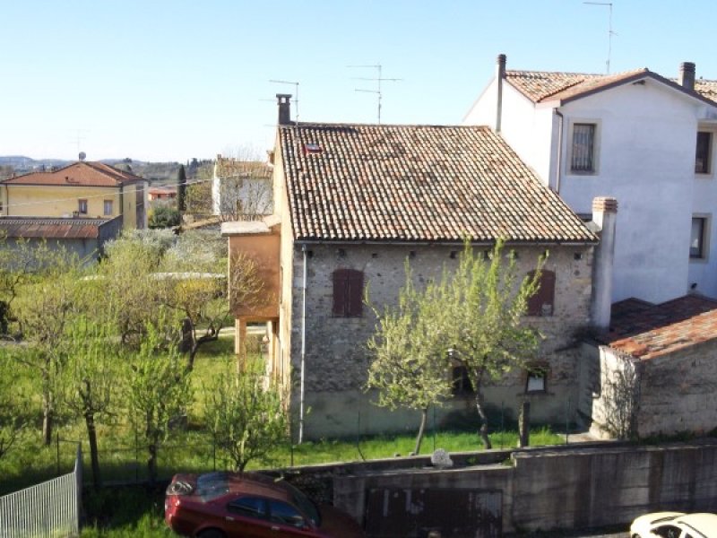 Appartamenti Col di Lazise a Verona in Vendita