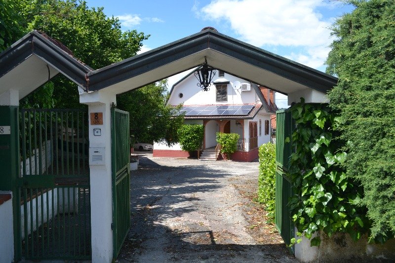 Villa con garage a San Giorgio del Sannio a Benevento in Vendita
