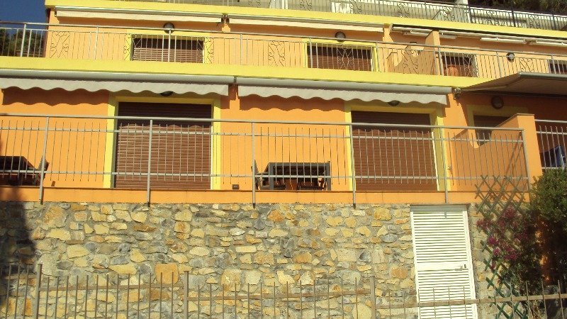 Appartamento in collina di Pinamare a Savona in Vendita