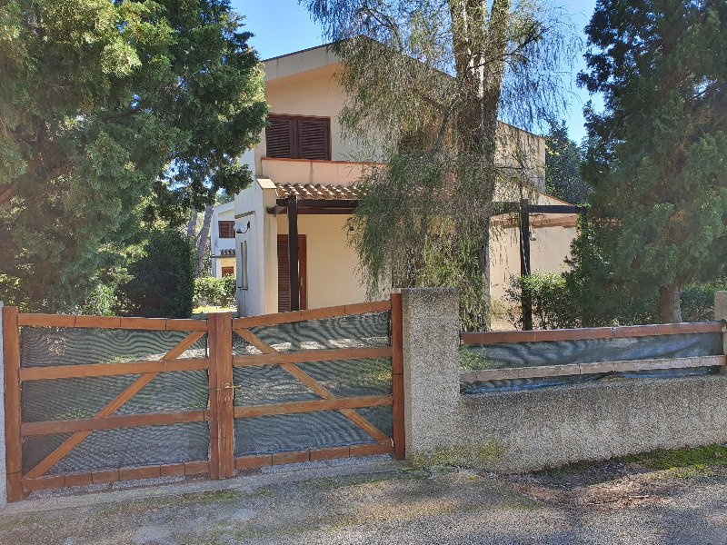Villa singola a Santa Margherita di Pula a Cagliari in Affitto
