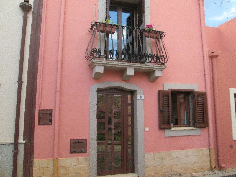 Casa indipendente Borgo antico Milazzo a Messina in Affitto