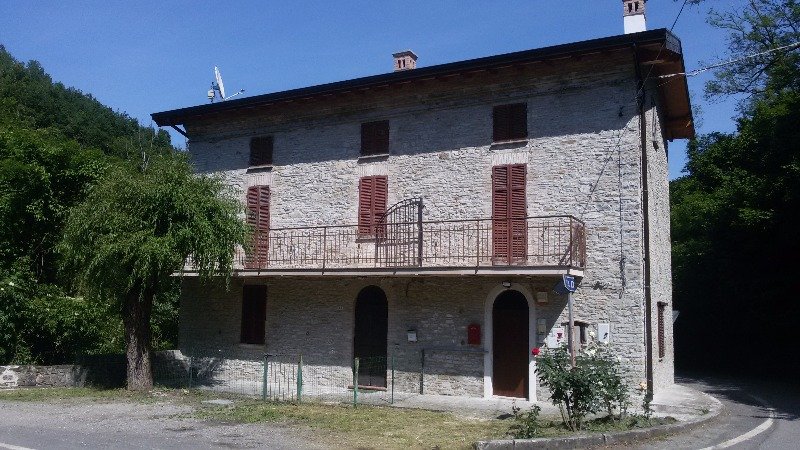 Bettola localit Biana appartamenti a Piacenza in Vendita