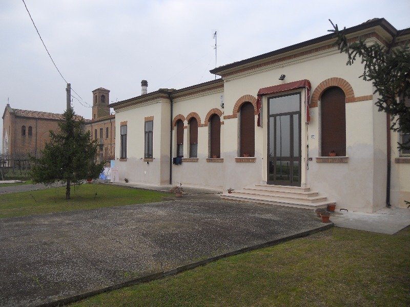 Casa residenziale a Berra a Ferrara in Vendita