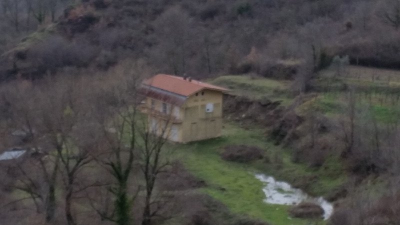 A Solofra localit Cigliano terreno con abitazione a Avellino in Vendita