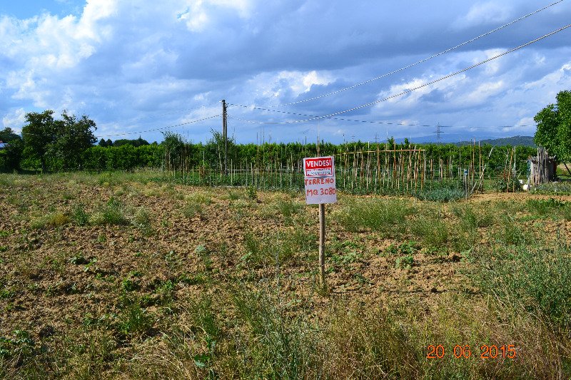 Terreno posto in localit Pieve al Toppo a Arezzo in Vendita
