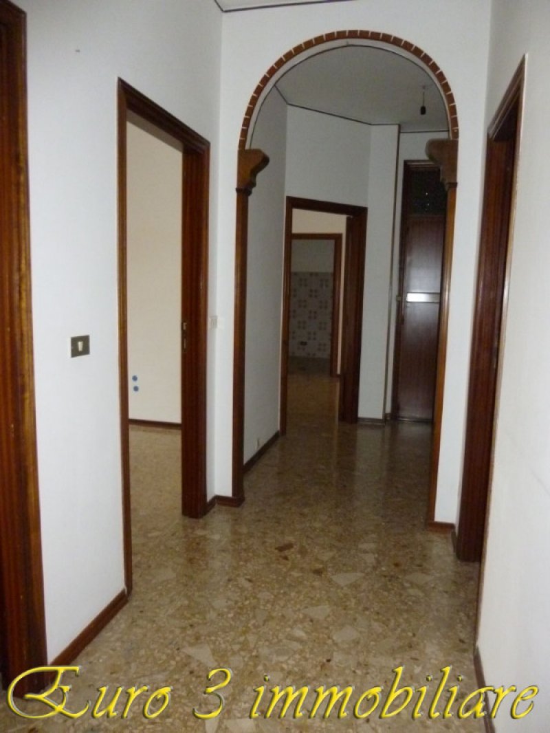 Appartamento San Benedetto del Tronto Paese Alto a Ascoli Piceno in Vendita