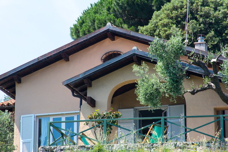 Finale Ligure villa in localit San Bernardino a Savona in Affitto