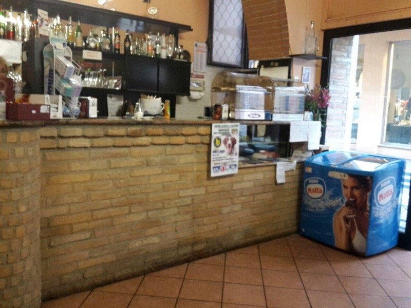 Stazzano bar caffetteria e tavola fredda a Alessandria in Vendita