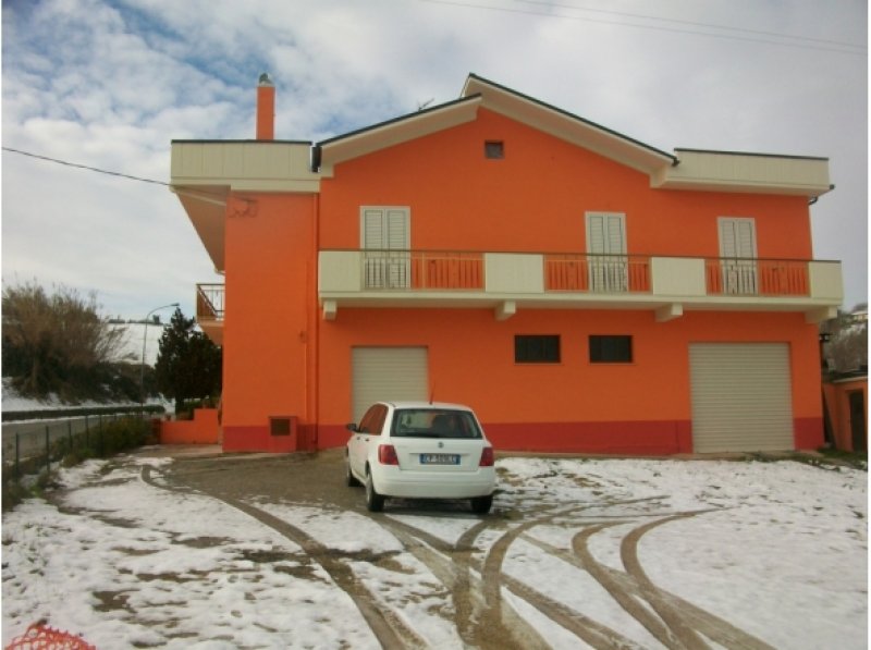 Acquaviva Picena casa in campagna a Ascoli Piceno in Vendita