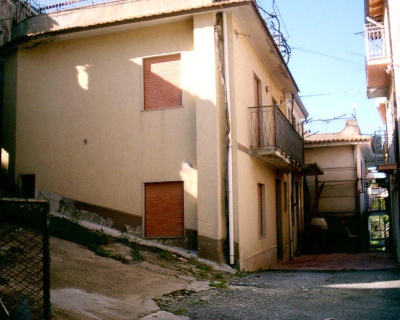 Sorrentini casa singola a Messina in Affitto
