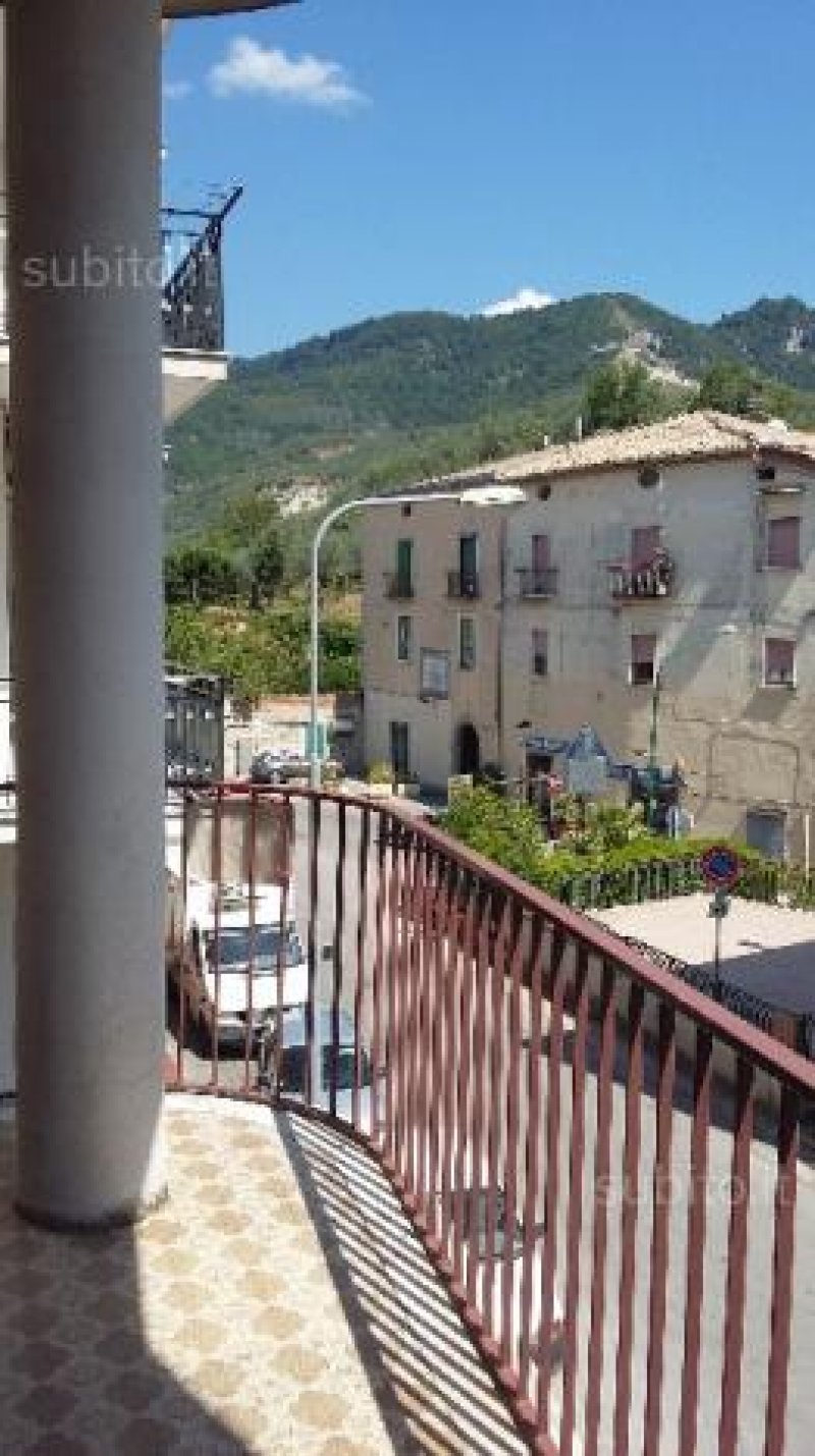 A Montecorvino Rovella appartamento a Salerno in Affitto