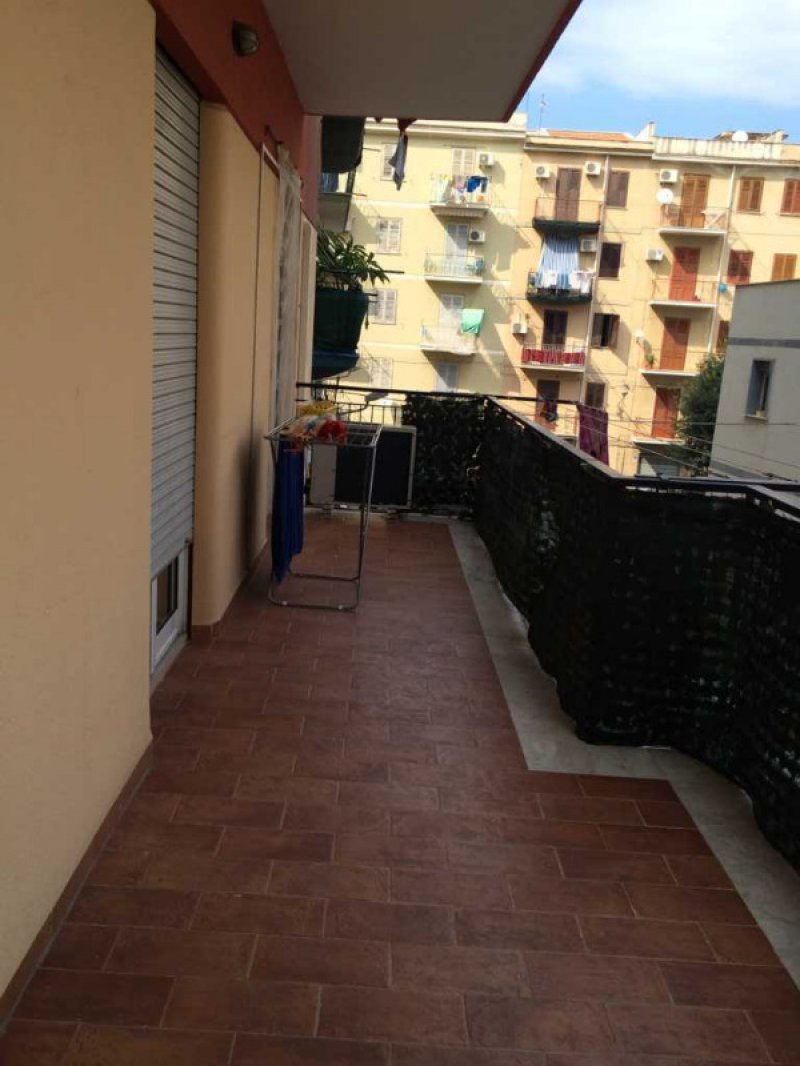 Palermo appartamento posto al primo piano a Palermo in Vendita