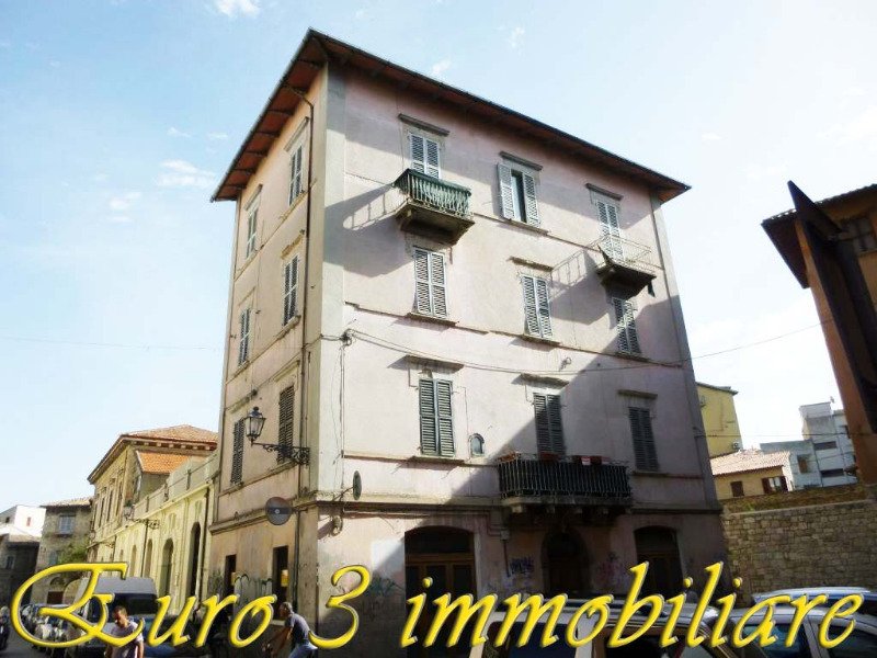 Ascoli Piceno ufficio centro storico a Ascoli Piceno in Vendita