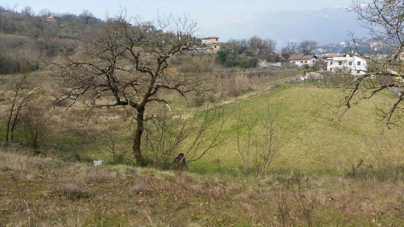 Arpino porzione di rudere da demolire a Frosinone in Vendita