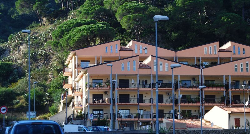 San Michele Giostra monovano a Messina in Vendita