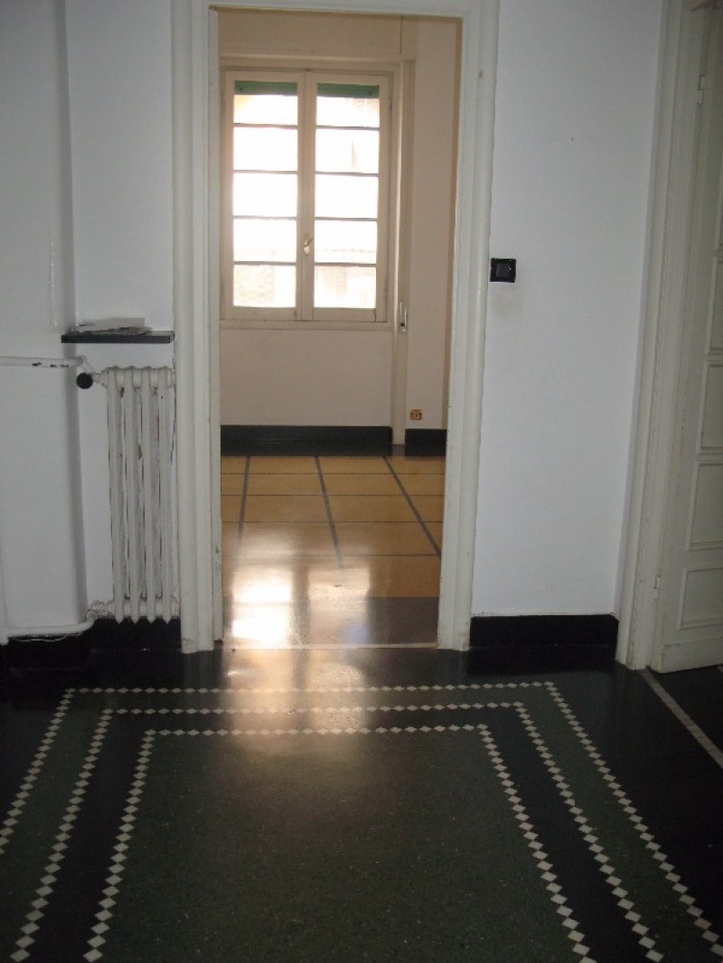 Genova Carignano appartamento con ascensore a Genova in Affitto
