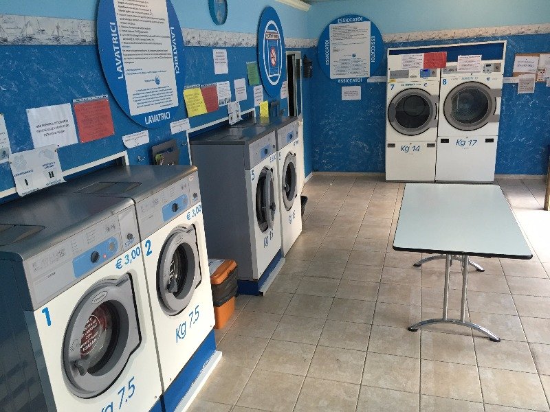 Chieti scalo attivit di lavanderia self service a Chieti in Vendita