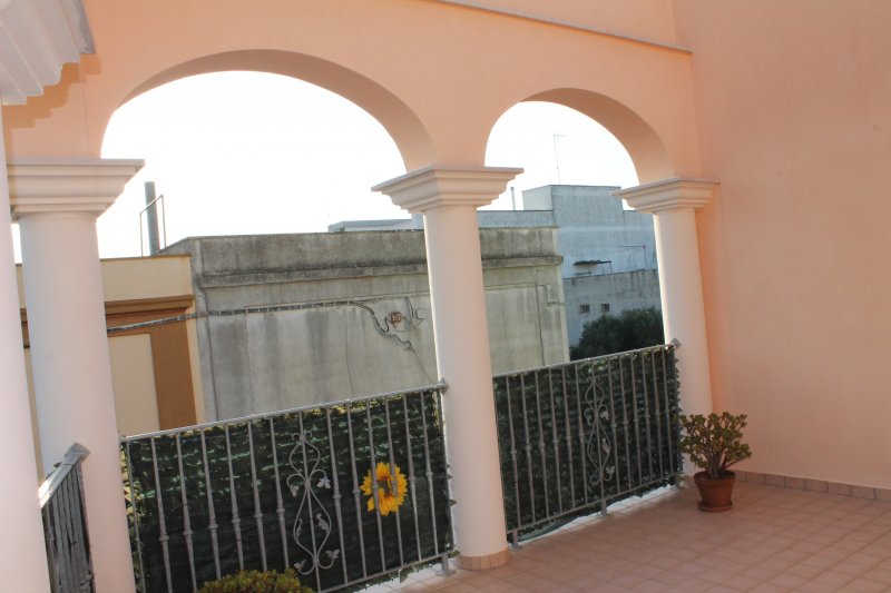 Civile abitazione ubicata in Acquarica del Capo a Lecce in Vendita