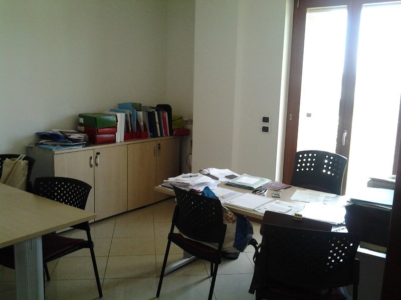 Pescara appartamento uso ufficio a Pescara in Affitto