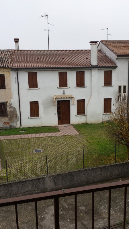 Villa Bartolomea abitazione a Verona in Vendita