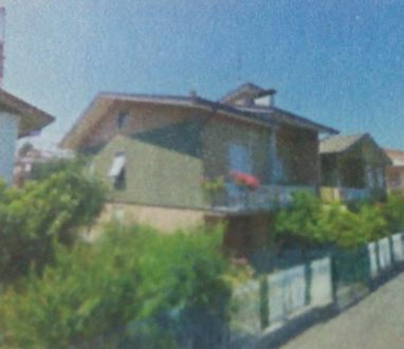 Villa indipendente a Pontenure a Piacenza in Vendita