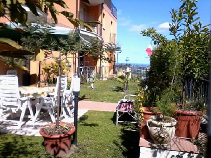 Trarivi di Montescudo appartamento a Rimini in Vendita