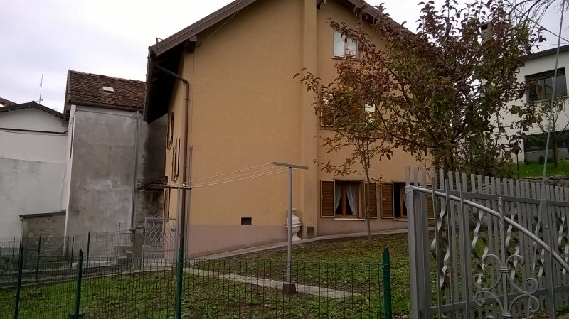 Casa ad Avaglio di Lauco a Udine in Vendita