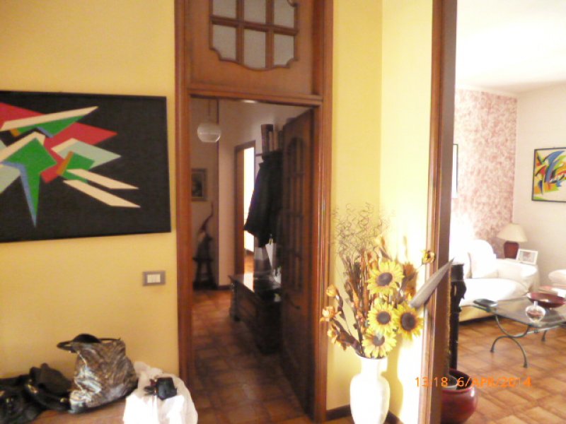 Alessandria appartamento con garage e cantina a Alessandria in Vendita