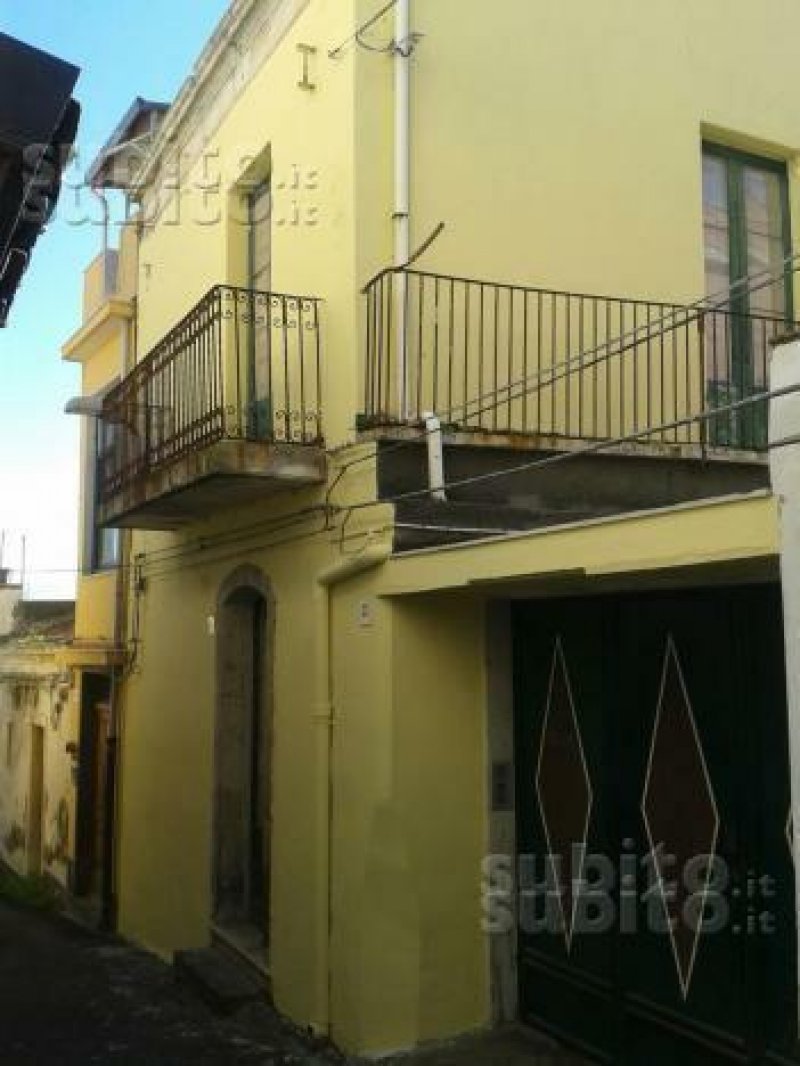 Acireale zona Suffragio casa singola a Catania in Vendita