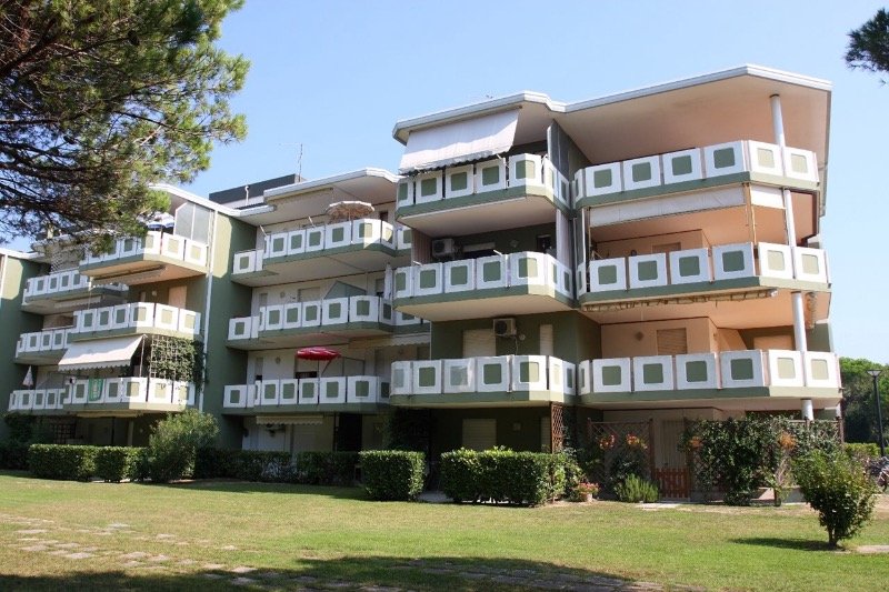 Bibione appartamento in villaggio Olimpia a Venezia in Vendita