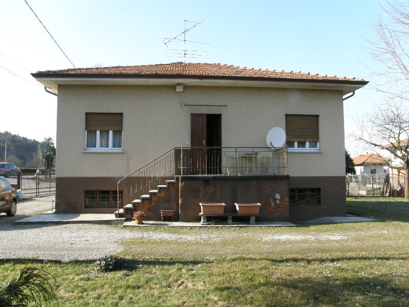 Borgo Ticino casa a Novara in Vendita