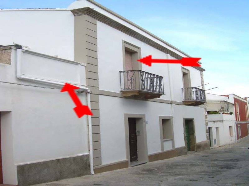 A Calasetta appartamento ristrutturato a Carbonia-Iglesias in Vendita