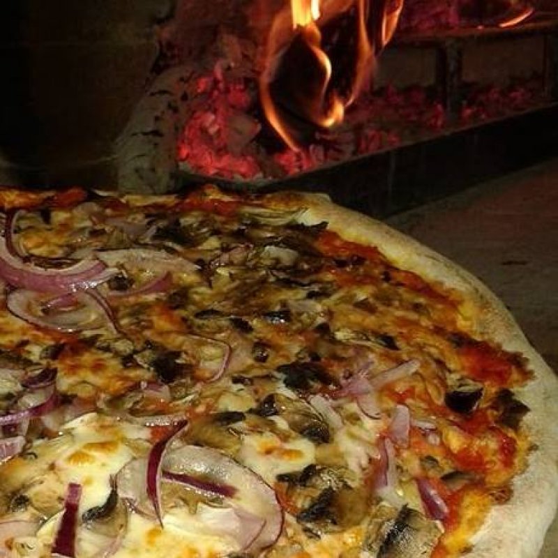 Racconigi attivit di pizzeria d'asporto a Cuneo in Vendita