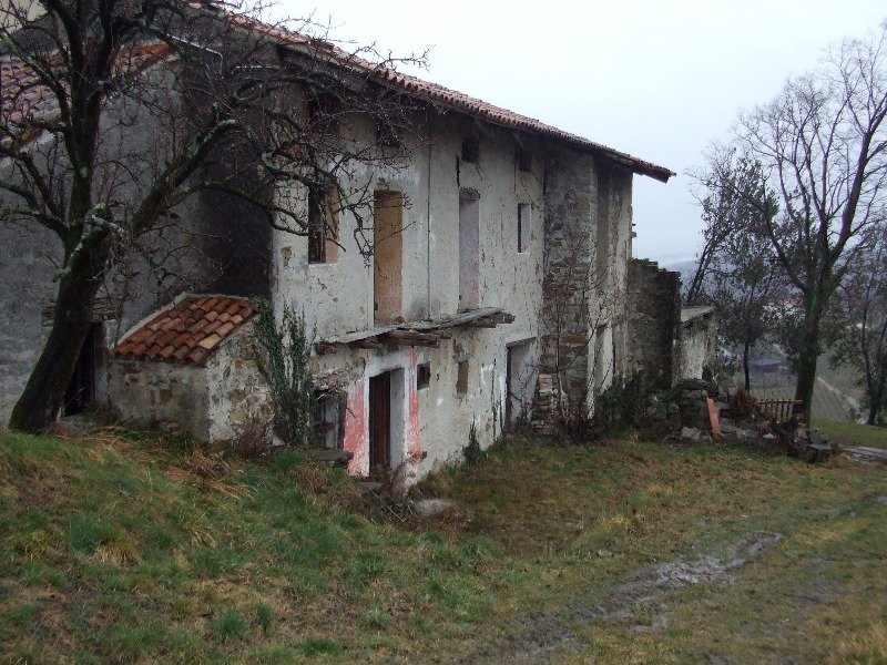 San Floriano del Collio casa rustica a Gorizia in Vendita