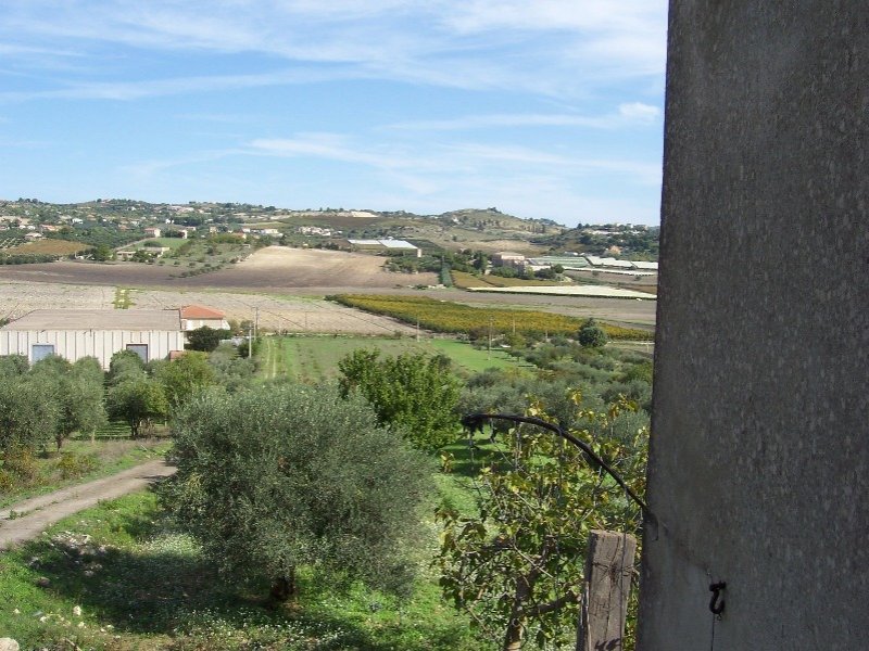 Serradifalco terreno per la coltivazione agricola a Caltanissetta in Vendita