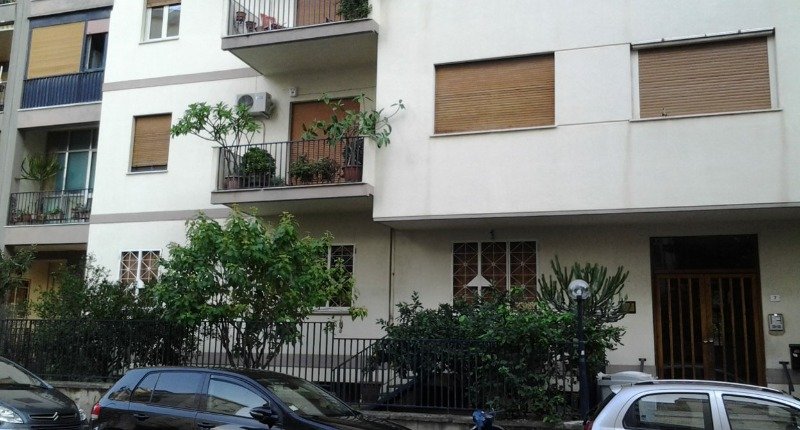 A Palermo appartamento in contesto residenziale a Palermo in Vendita