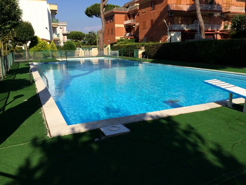 Terracina appartamento in residence con piscina a Latina in Vendita
