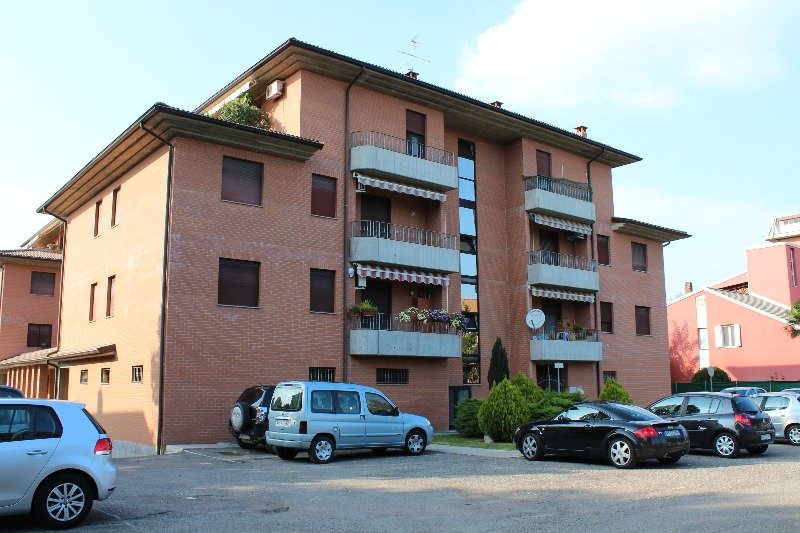 Castelnuovo Rangone garage a Modena in Vendita