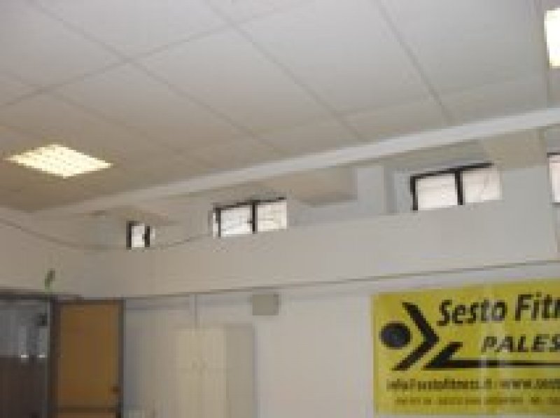 Seminterrato laboratorio Sesto San Giovanni a Milano in Vendita