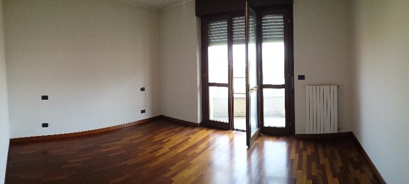 Appartamento trilocale Cantone di Nerviano a Milano in Vendita
