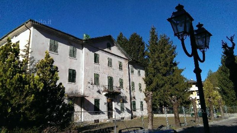 Pieve Tesino antico hotel a Trento in Vendita
