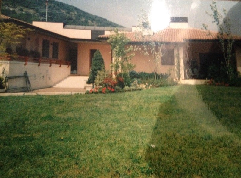 Nuvolera villa a Brescia in Vendita