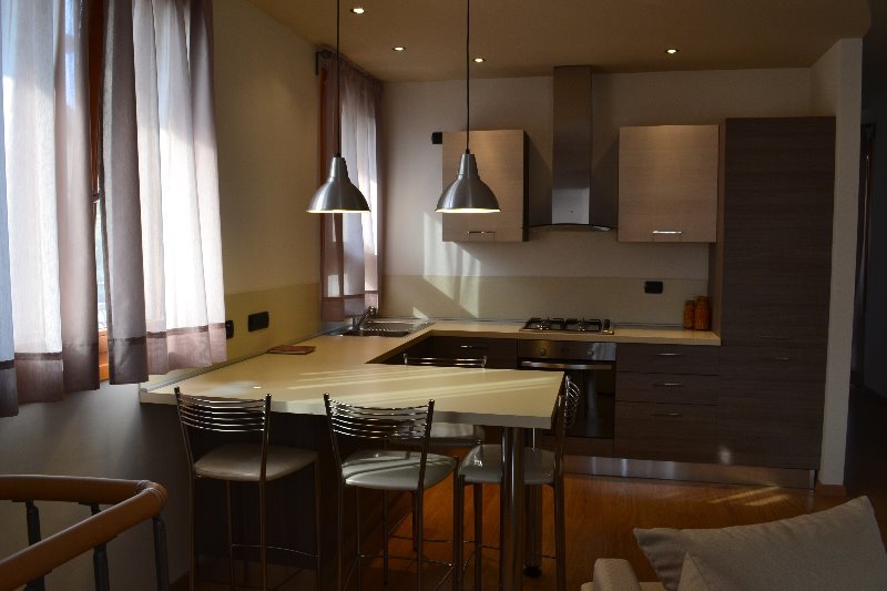 Appartamento in villetta Pero a Milano in Affitto