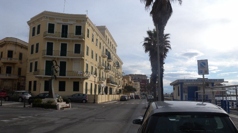 Appartamento fronte mare Riviera Mallozzi a Roma in Vendita