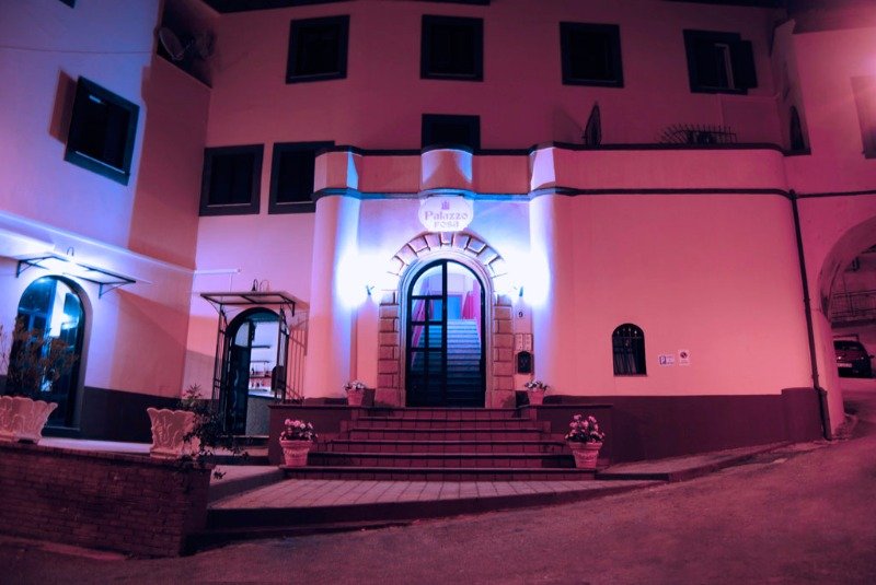 Palazzo d'epoca a Torrice a Frosinone in Vendita