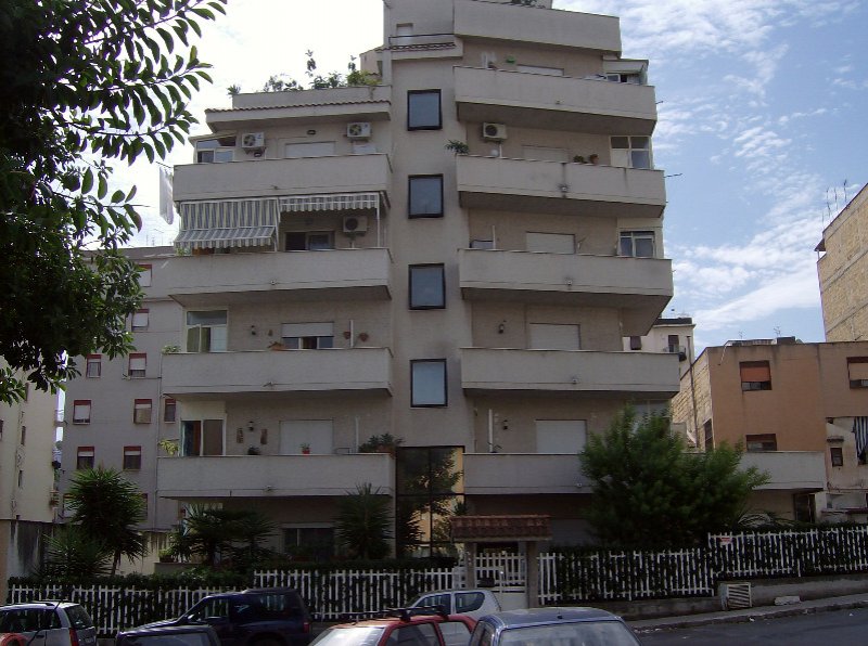 Zona Pitr bassa appartamento a Palermo in Vendita