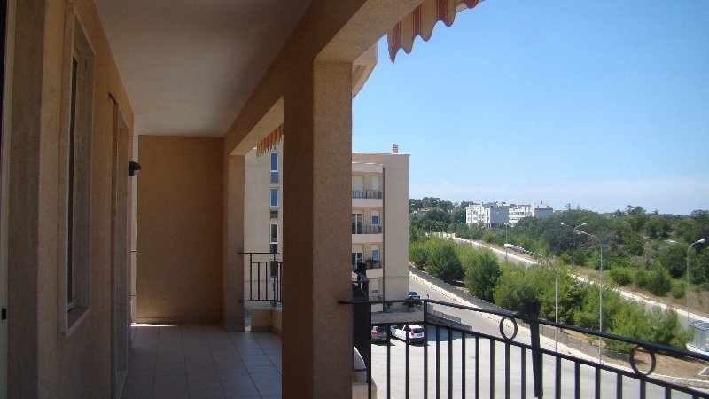 Martina Franca appartamento con ampi balconi a Taranto in Vendita