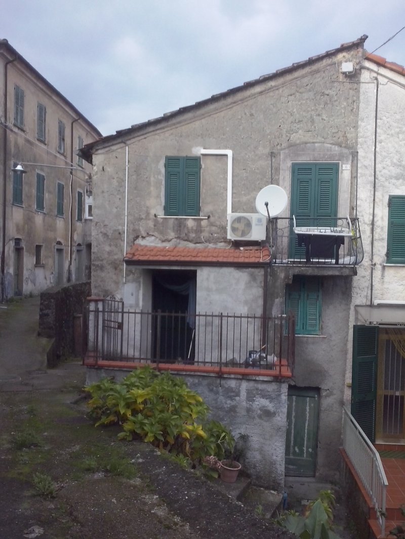 Bastremoli casa a La Spezia in Vendita